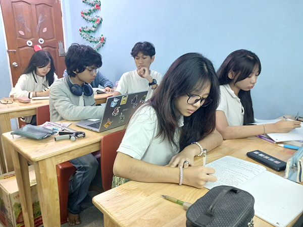 bgis_secondary_02.jpg